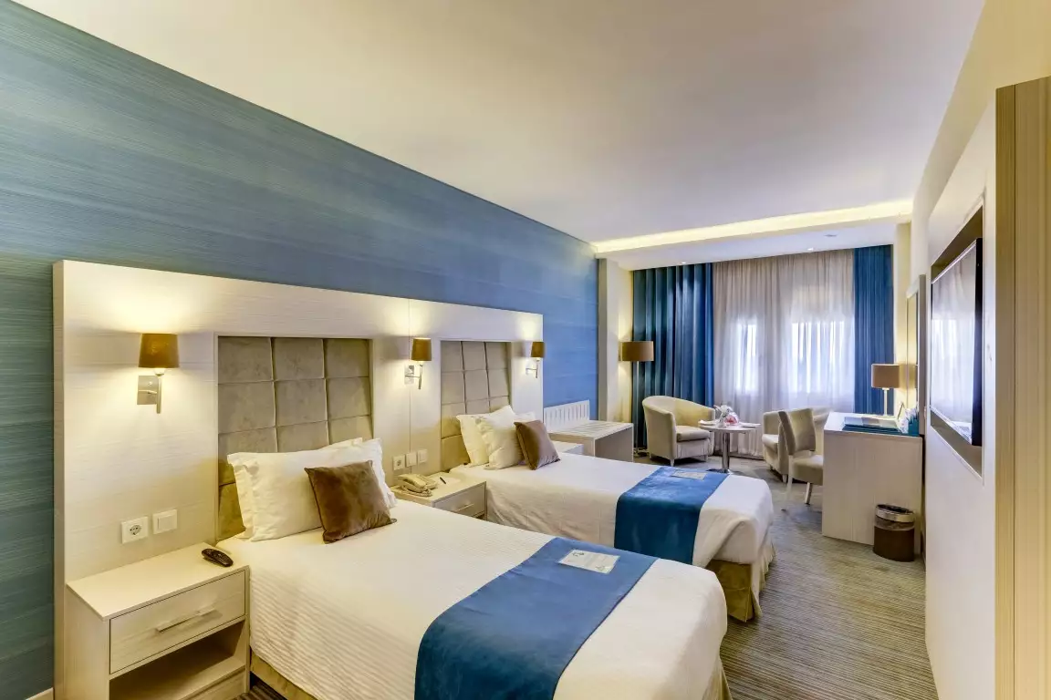 Alibaba https://cdn.alibaba.ir/ostorage/hotel-accommodation-images/68ee0afe42794e78685ebcbe_دوتخته براي يک نفر.webp